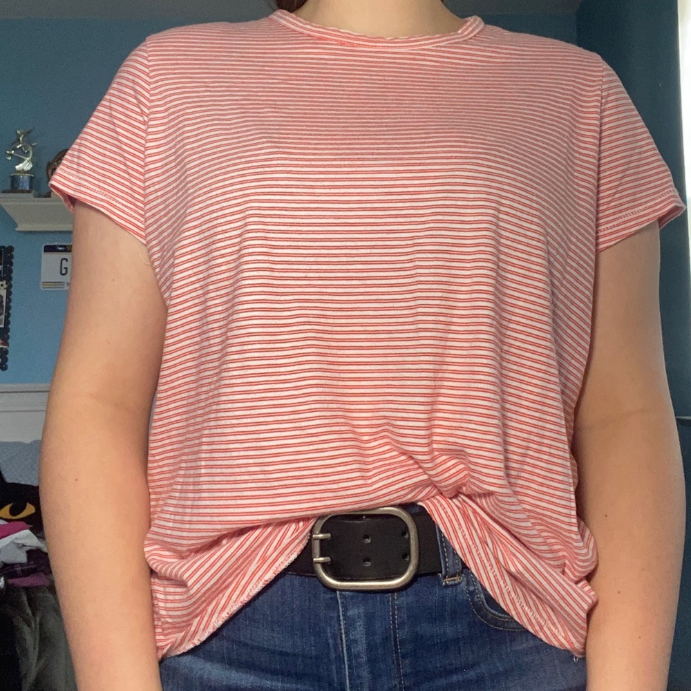 striped GAP tee